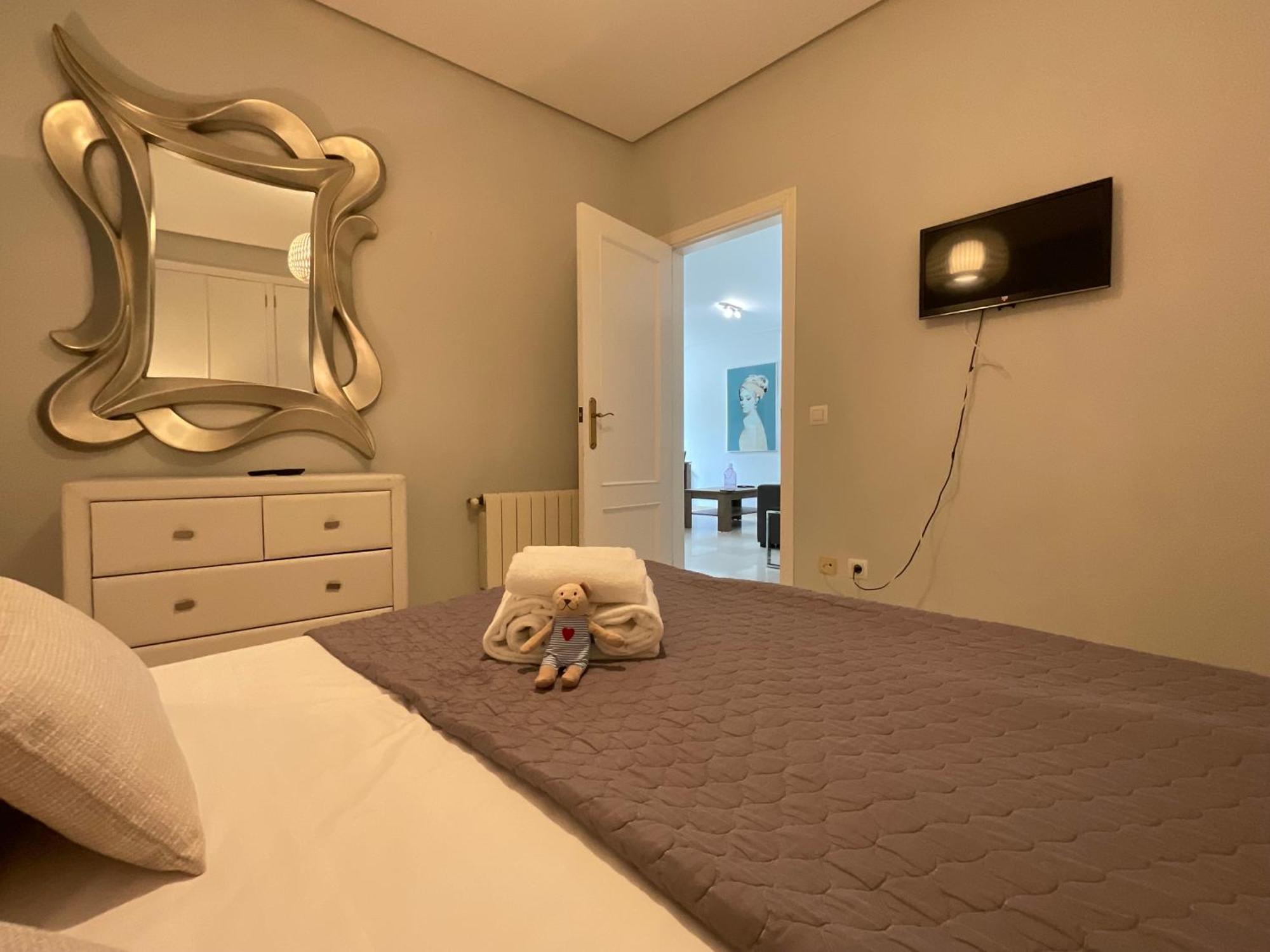 Travel Habitat Atico Calle Comedias Apartman Valencia Kültér fotó