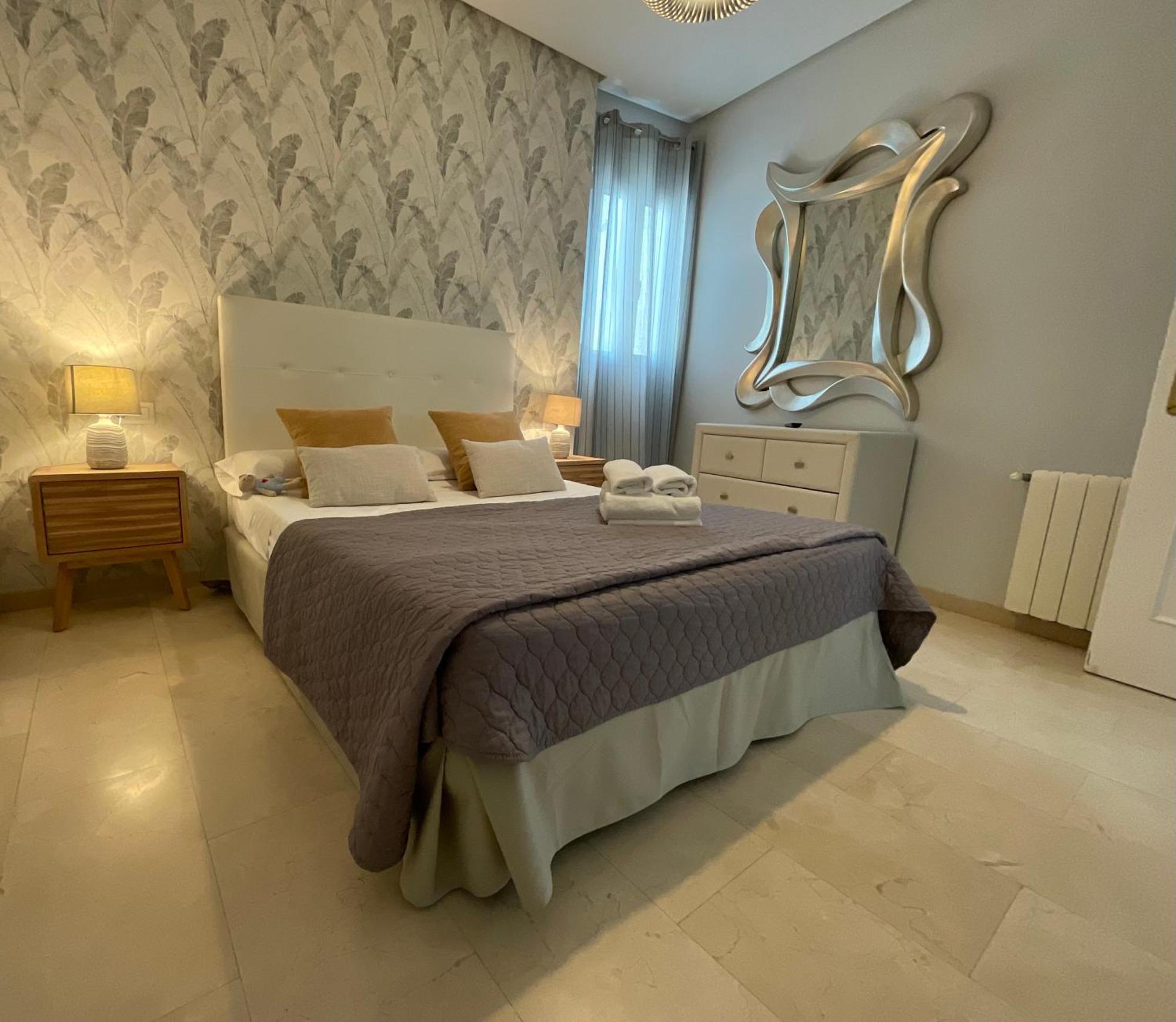 Travel Habitat Atico Calle Comedias Apartman Valencia Kültér fotó