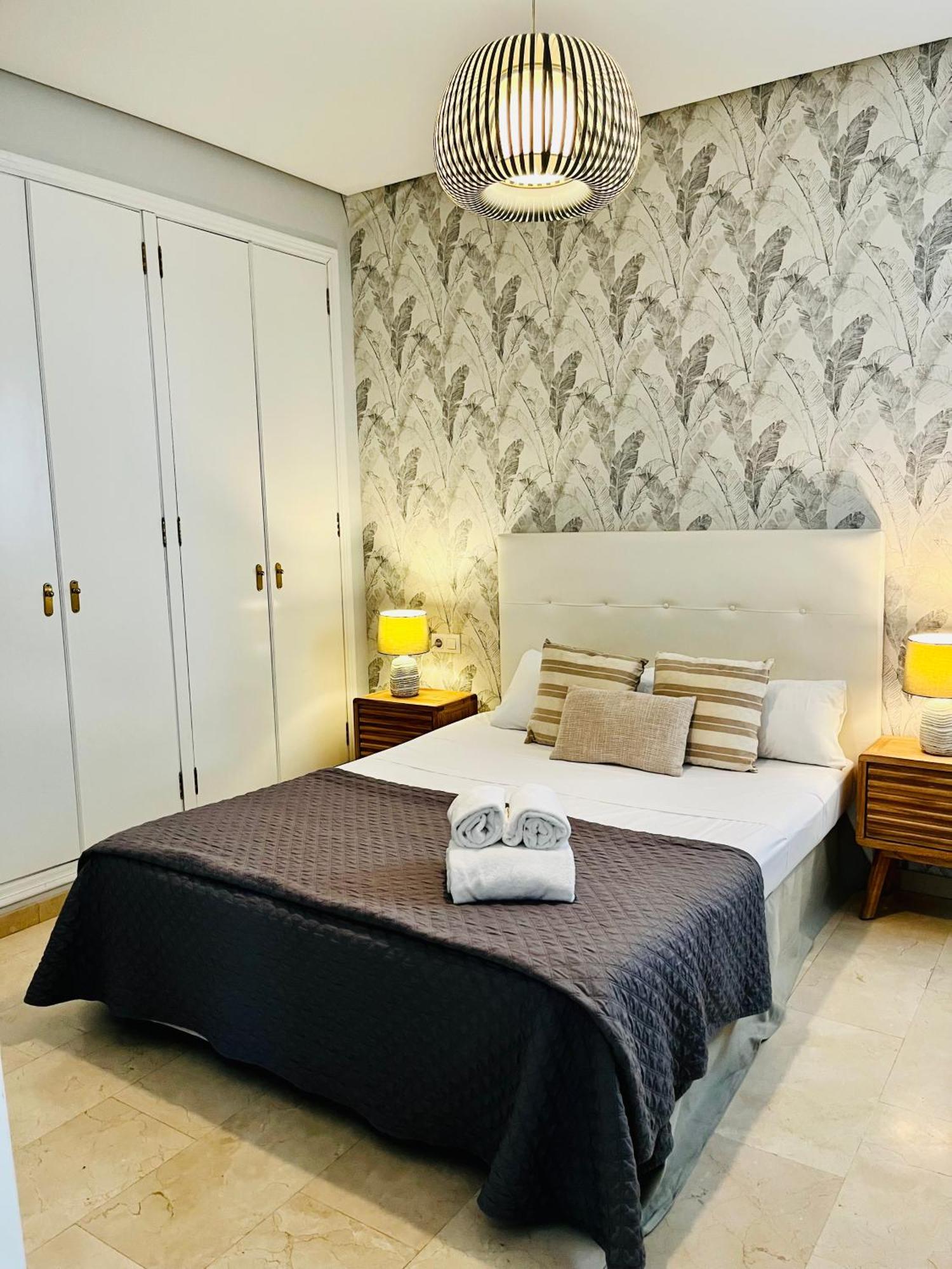 Travel Habitat Atico Calle Comedias Apartman Valencia Kültér fotó